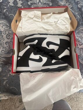 Nike High-Top Sneakers in Black and White
